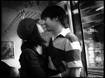 tokyo_amoureux_metro